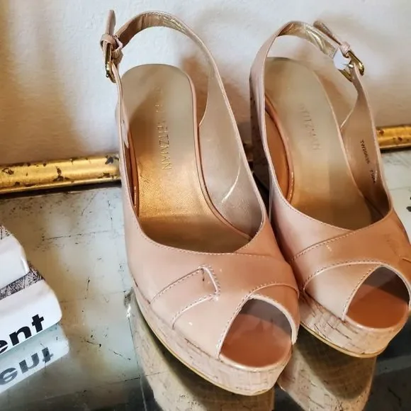 Stuwart Weitzman wedge nude patent - Picture 10 of 12